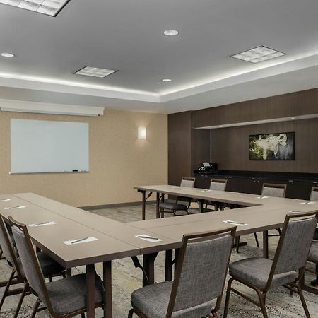 Courtyard By Marriott Houston Rice University Exterior photo